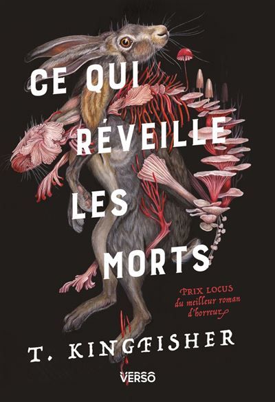 Couverture de Ce qui réveille les morts - Prix Locus du meilleur roman d'horreur La trilogie d'horreur Sworn Soldier…