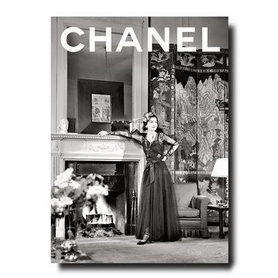Couverture de Chanel 3-Book Slipcase (english edition) Fashion, Jewelry & Watches, Fragance & Beauty par Anne Berest