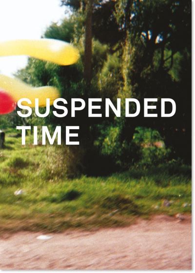 Charlotte Von Poehl, Suspended Time Edition Trilingue : français, anglais, suèdois