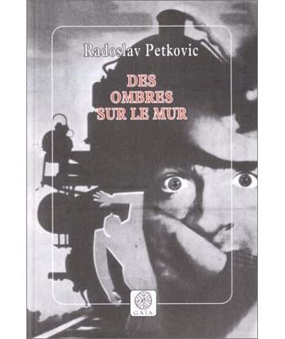 Des ombres sur le mur