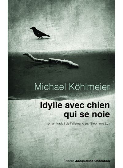 Idylle avec chien qui se noie