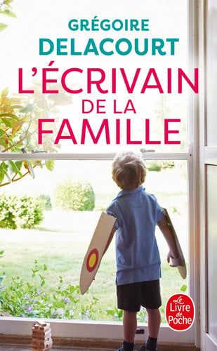 Couverture de L'écrivain de la famille roman par Grégoire Delacourt