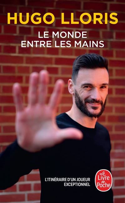 Le Monde entre les mains