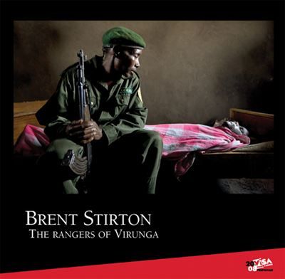 Couverture de The rangers of virunga par Brent Stirton